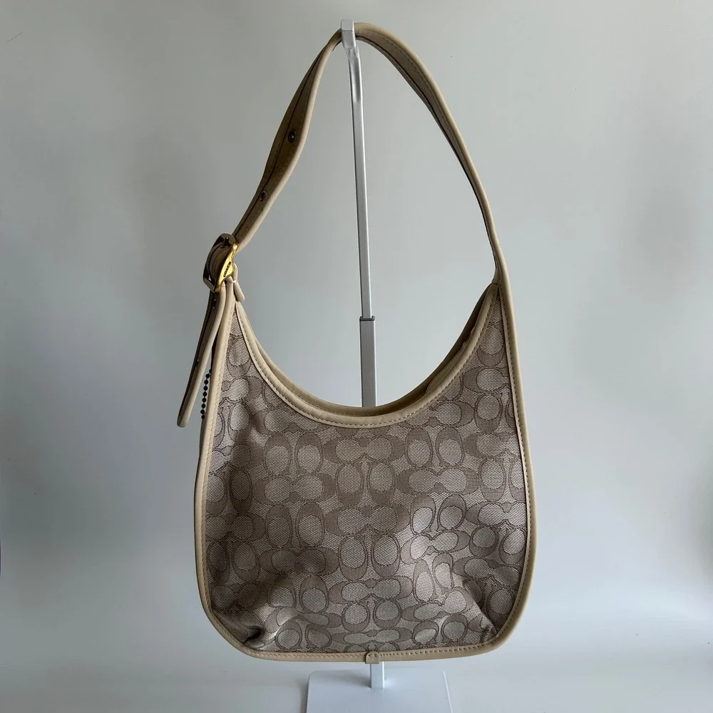Coach Ergo C2588 Chalk White Signature Jacquard Leather‎ Shoulder Bag Excellent